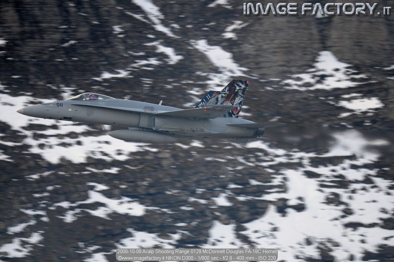 2008-10-08 Axalp Shooting Range 0129 McDonnell Douglas FA-18C Hornet.jpg
